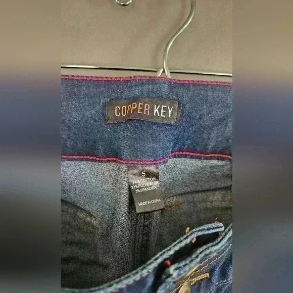 Copper Key Mid-Rise Bootcut Blue Jeans size 5 - Picture 5 of 5